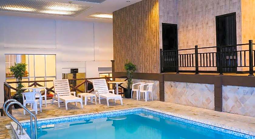 Harmoni Suites Hotel