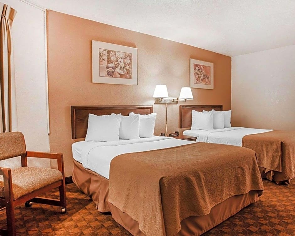 Quality Inn Port Angeles - near Olympic National Park