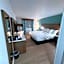 Clarion Pointe Springfield Southeast