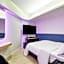 H Avenue Hotel