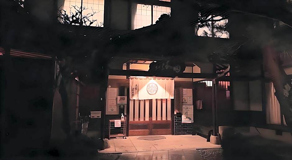 Minshuku Iwatakan
