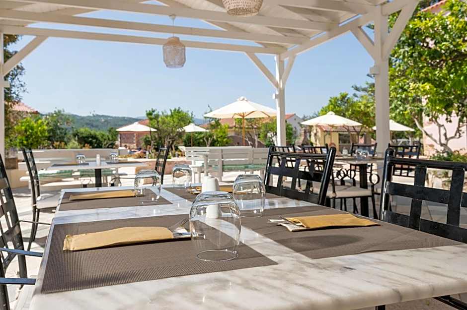 Spilia Village Hotel & Villas