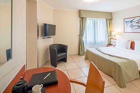 Superior Single Room