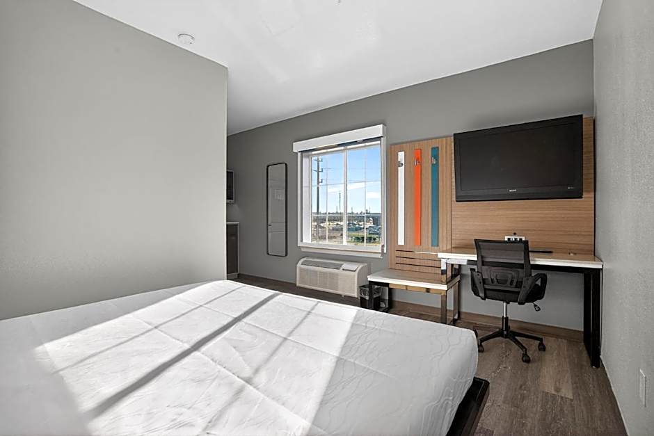 Sonesta Essential Hotel Houston - I-45 Spring