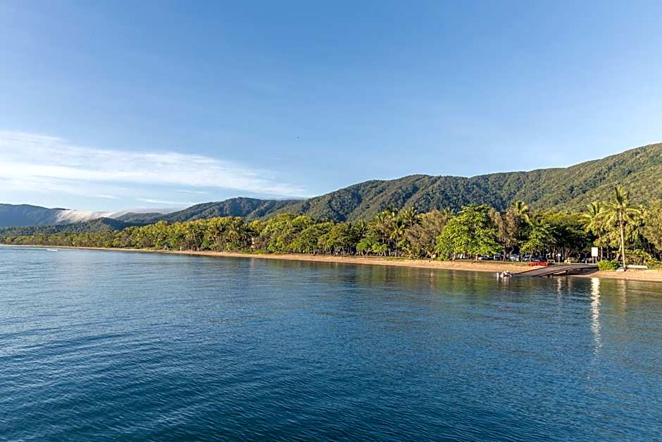 The Reef Retreat Hotel