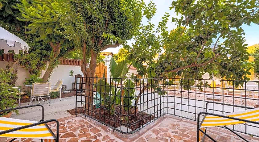 Yonca Anjelika Hotel