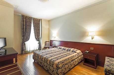 Deluxe Double or Twin Room with Terrace