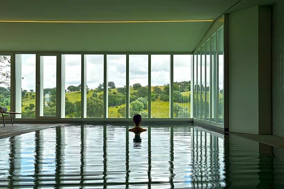 Pousada Convento de Arraiolos - Historic Hotel