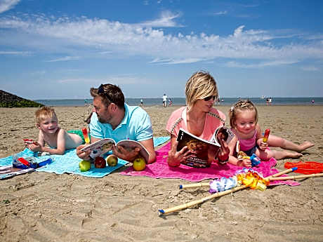 Bungalow in Water Village by the Water