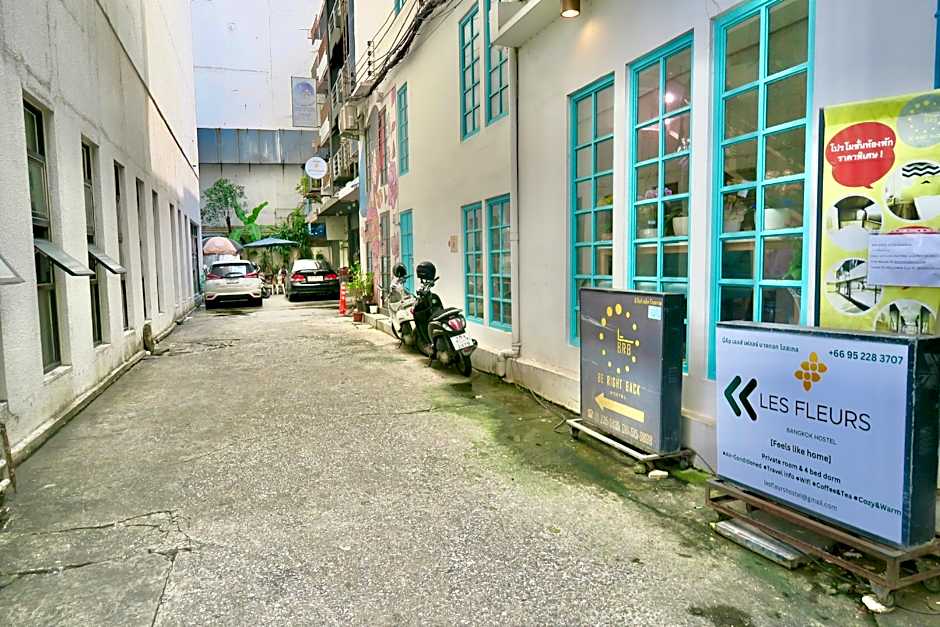 Les Fleurs Bangkok Hostel