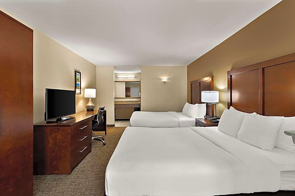 Comfort Inn & Suites Sequoia Kings Canyon