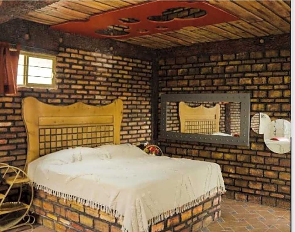 HOTEL & SPA LOS AGAVES Tepotzotlan