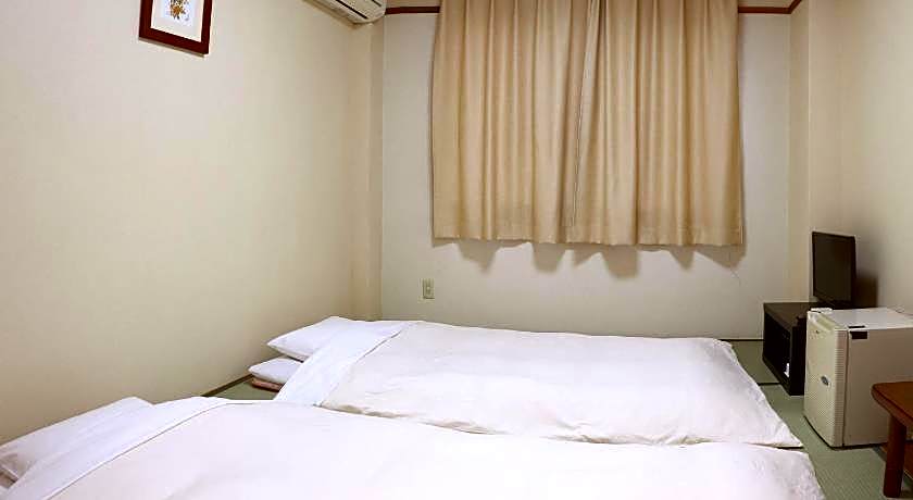Business Hotel Isesaki Heisei Inn
