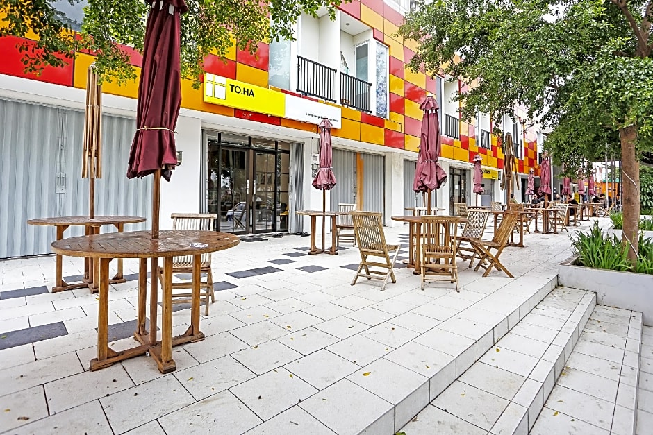 OYO 92317 Apartment Riverview By Alima View