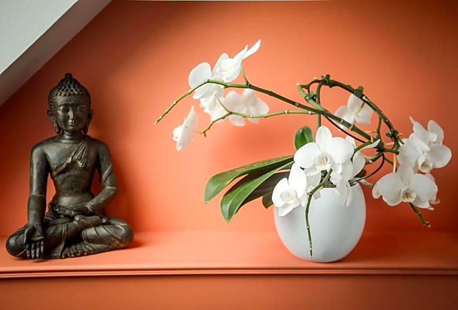 La Petite Maison près de l'Eglise