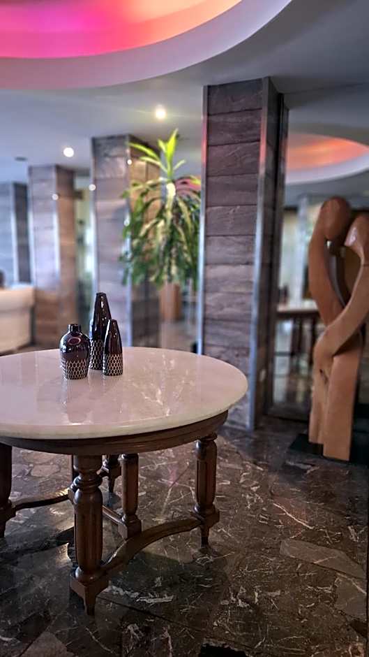 Hotel Mayoral