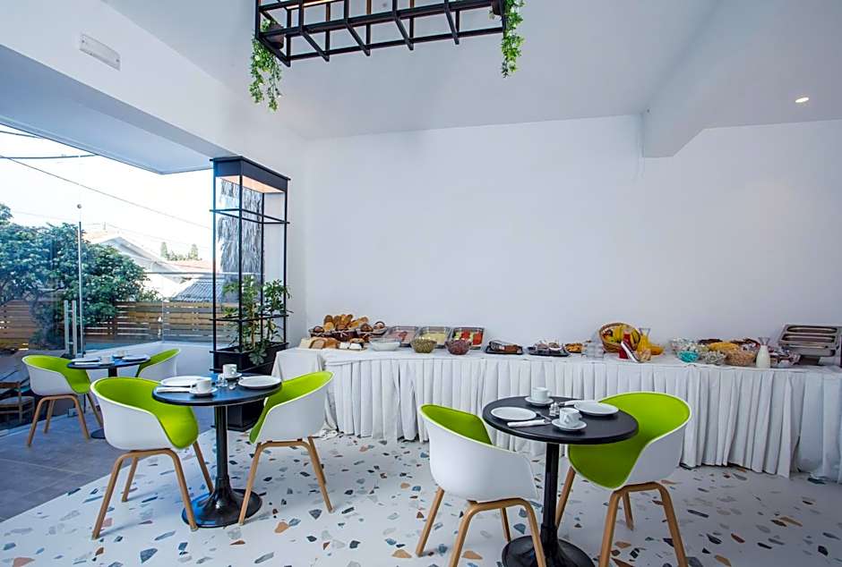 Faliraki Premium Hotel