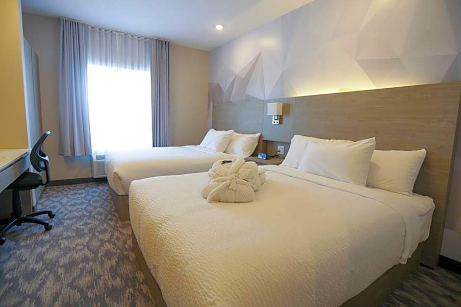 Days Inn by Wyndham Calgary North Balzac