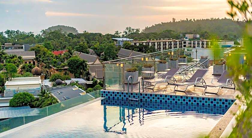 Ozone Condotel Kata Beach by Alpina