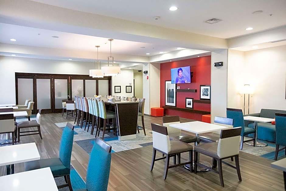 Hampton Inn By Hilton Toledo Oregon