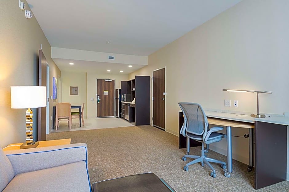Home2 Suites by Hilton Dallas/Grand Prairie, TX