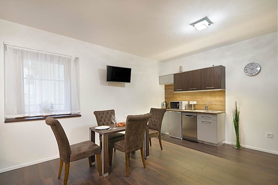 Paulay Downtown Apartments