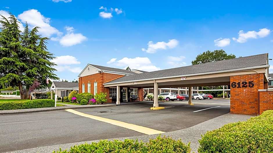 Best Western Lakewood Motor Inn