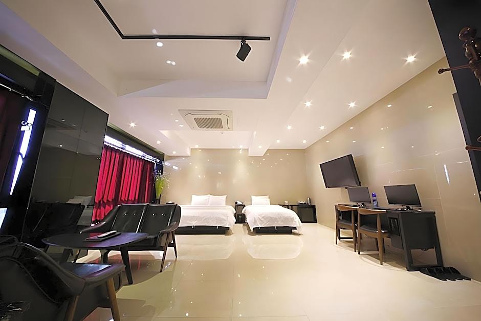 Almond Hotel Busan Station