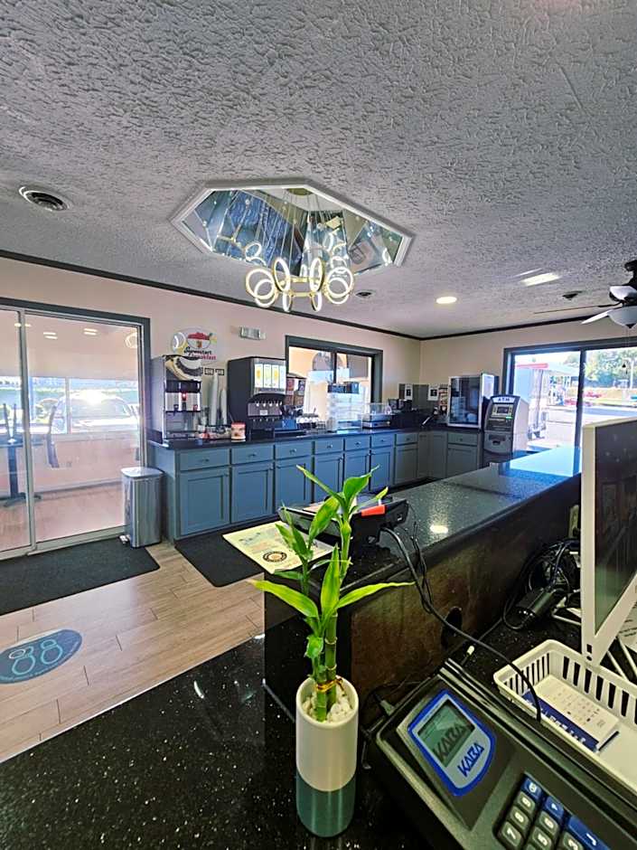 Super 8 by Wyndham Hillsville