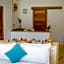 Aquamarina Hotel