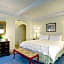 The Roger Smith Hotel