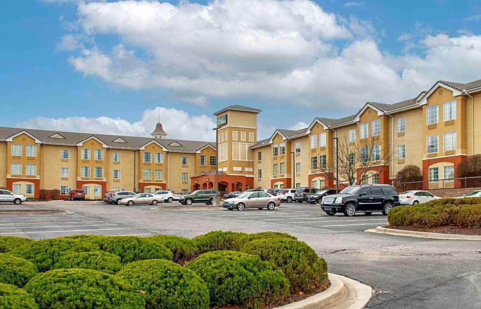Extended Stay America Suites - Kansas City - Overland Park - Metcalf Ave