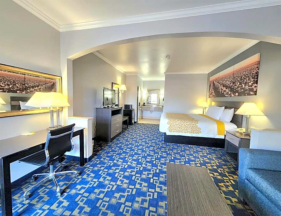Days Inn by Wyndham Robstown