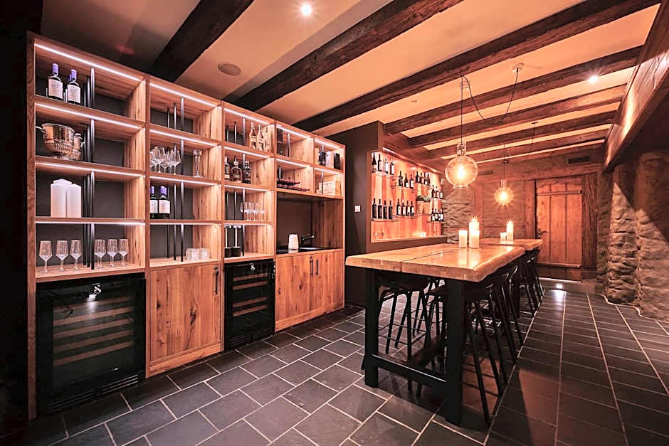 5th Floor Basic Rooms - shared bathrooms