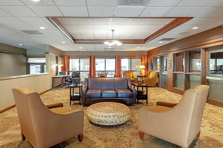 Best Western Plus Steeplegate Inn