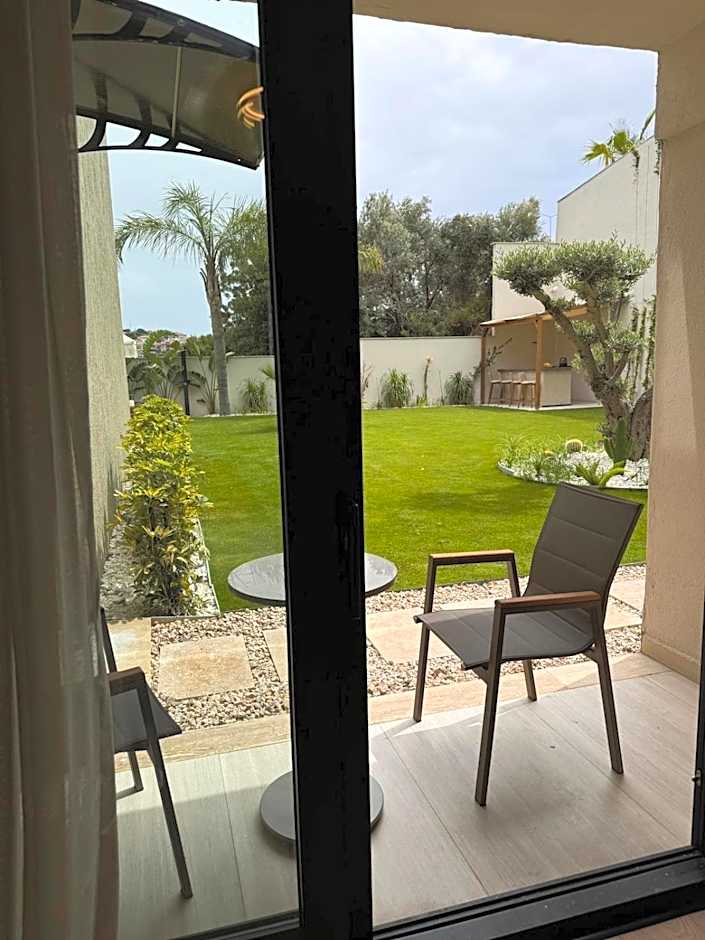 Venzi Ayayorgi-Adult Only 15