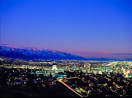 Holiday Inn Express Salt Lake City Downtown, an IHG Hotel