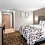 Red Roof Inn & Suites Lexington - Hamburg