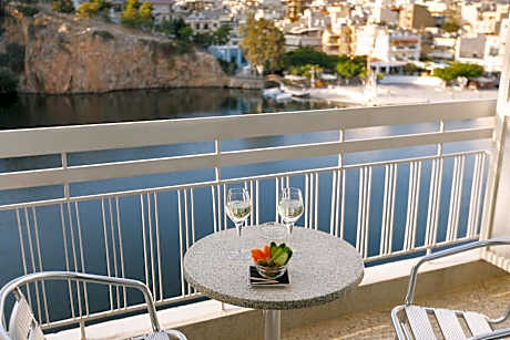 Twin Room with Lake View