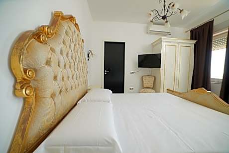 Deluxe Double Room with Sea View
