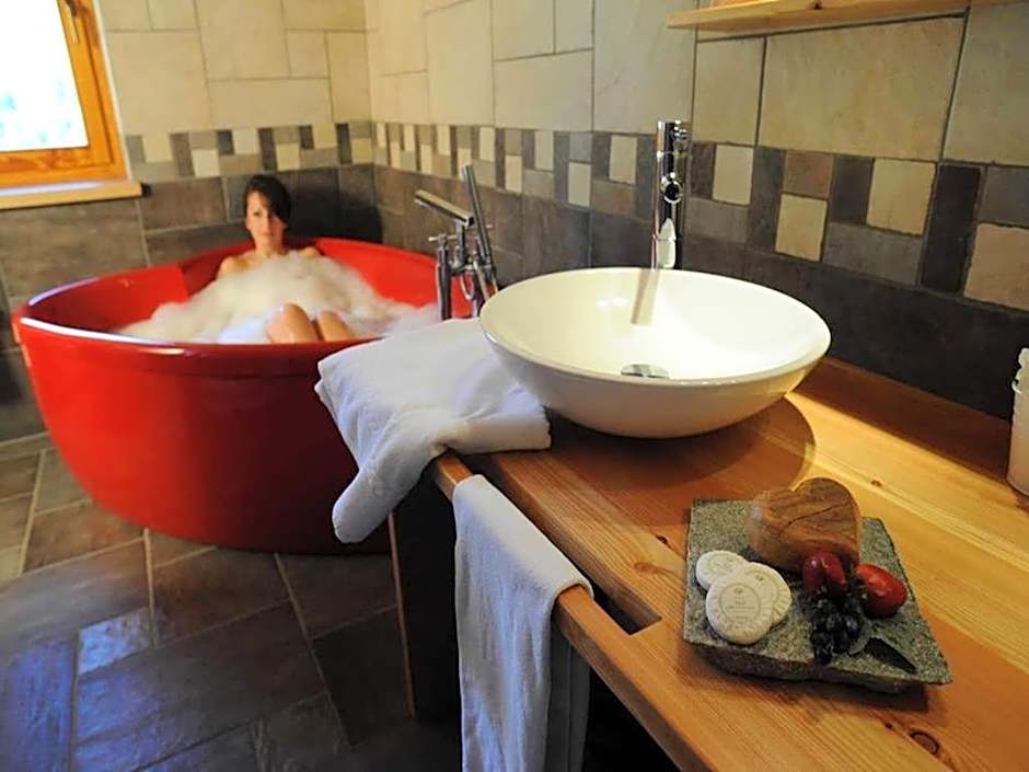 La Madonnina Del Gran Paradiso Wellness Hotel