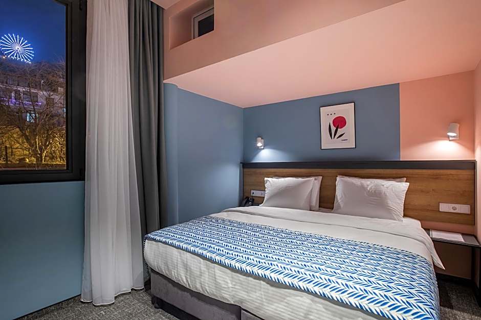 Vera Hills Boutique Hotel