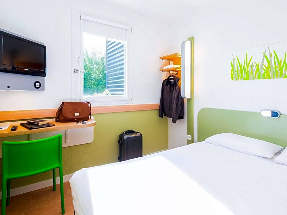 ibis budget Rennes Route de Saint Malo