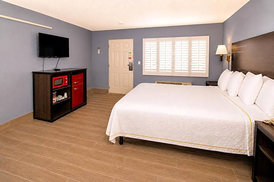 Big A Motel & Suites Near Disneyland Orange County