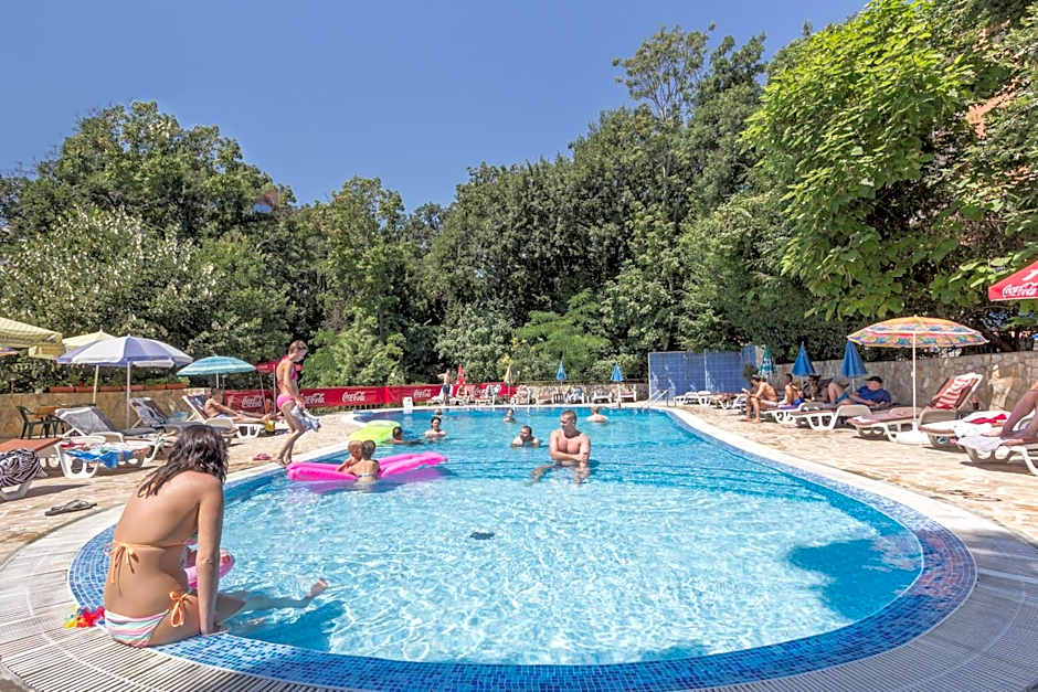 Kamchia Park Hotel - All Inclusive with Free Parking