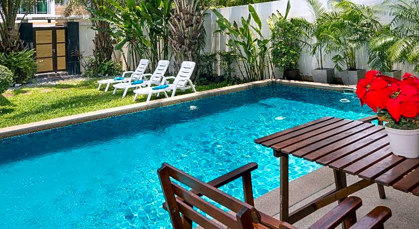 Tropicana Pool Villa