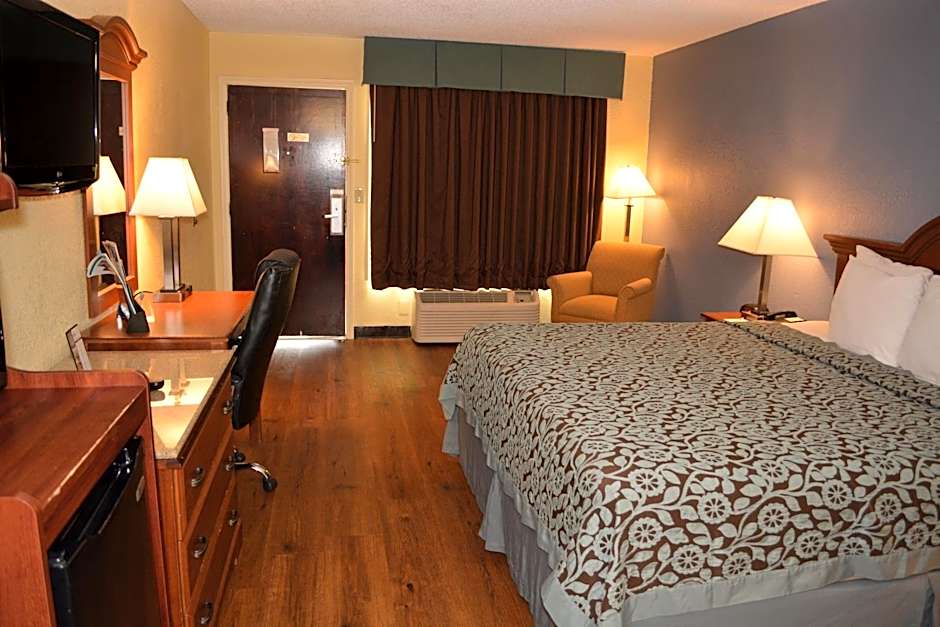 Days Inn by Wyndham Jacksonville NC