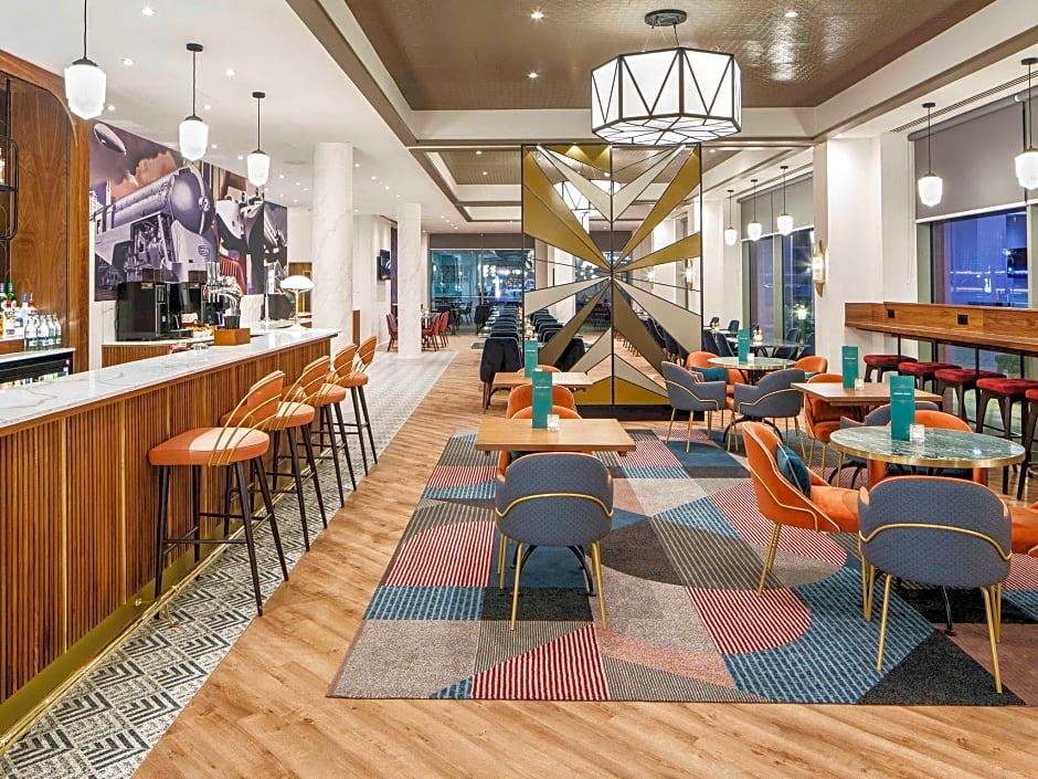 IBIS STYLES London Heathrow East