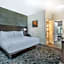 University Park Inn & Suites, an Ascend Collection Hotel