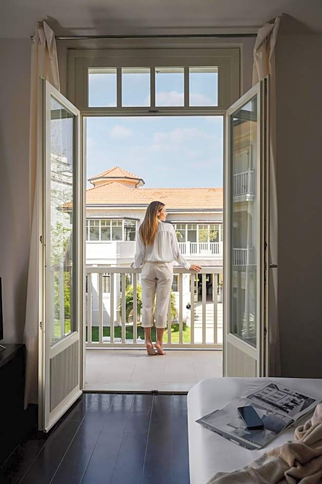 Hotel Carducci 76